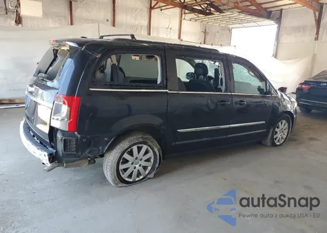 2016 Chrysler Town & Country Touring из США, поврежденный, VIN 2C4RC1BG0GR148082